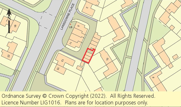 Lot: 131 - STORE BUILDING WITH POTENTIAL -